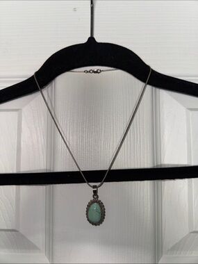 Turquoise Oval Pendant Necklace in Silver Tone